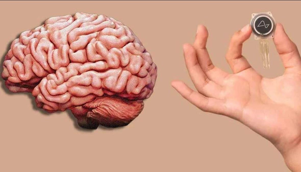 الأولى من نوعها: تجربة سريرية لغرسات الدماغ لدى البشر