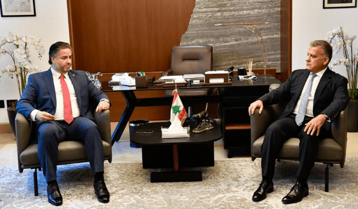 عباس ابراهيم استقبل وزير الاقتصاد وعرضا للمستجدات المحلية