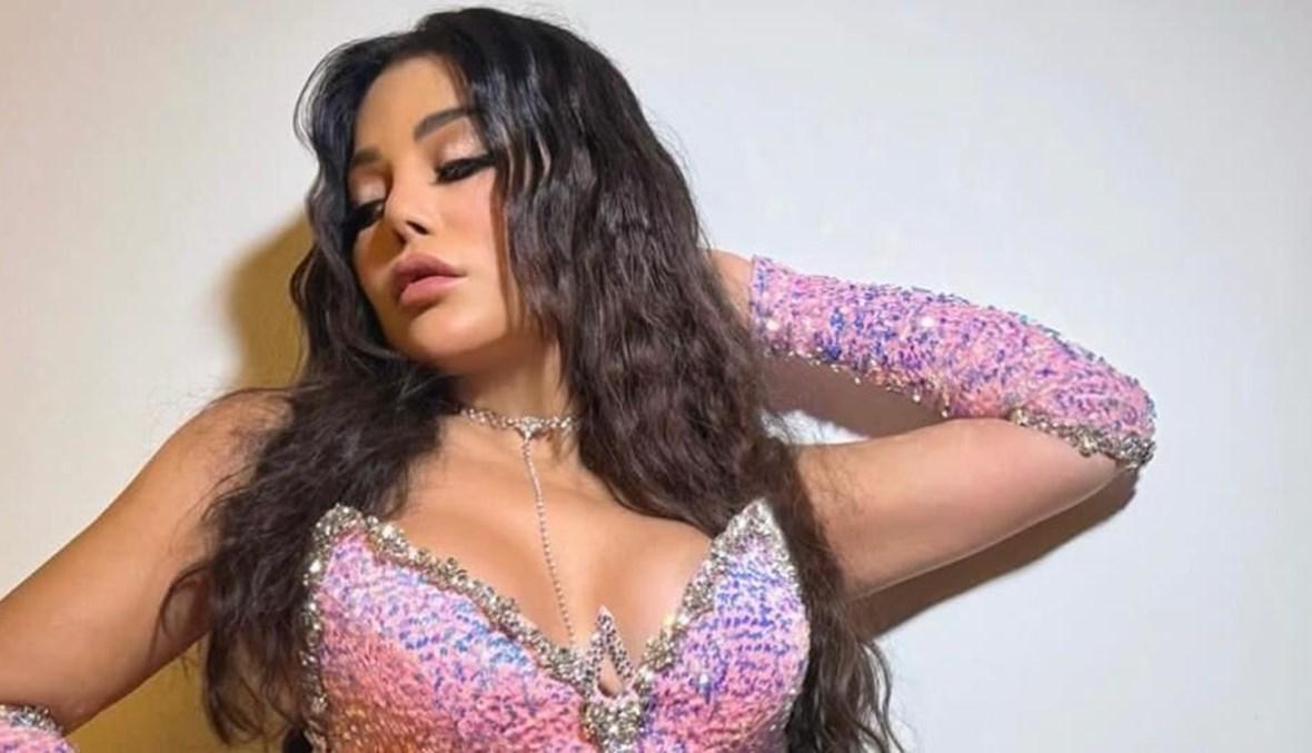 هيفاء وهبي بالوردي البرّاق في المكسيك