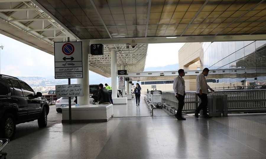 إعلان مهمّ من وزير الأشغال بشأن مواقف السيارات في المطار