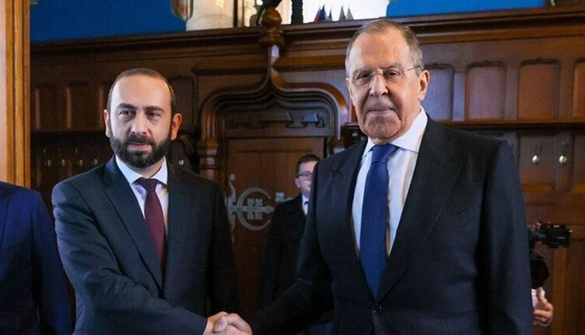 وزيرا خارجية روسيا وأرمينيا يزوران طهران غداً