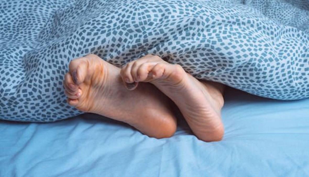 كيف يمكن التخلّص من التشنجات في العضلات ليلاً؟