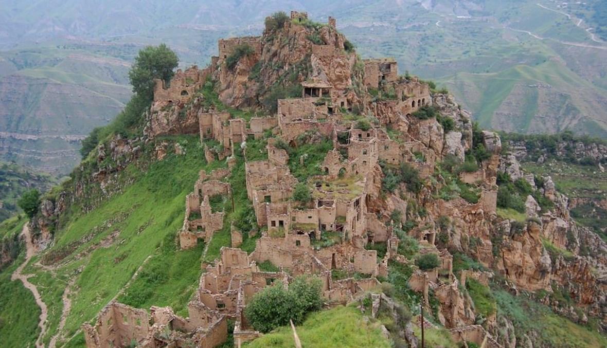 داغستان... بلد الجبال والشلالات وقلعة قريش (صور)
