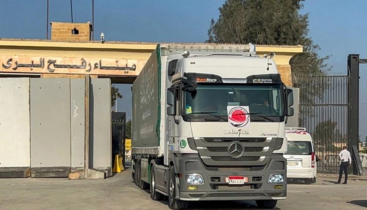 عمليات الإجلاء من غزة معلقة منذ أمس بعد ضربة إسرائيلية لسيارات إسعاف
