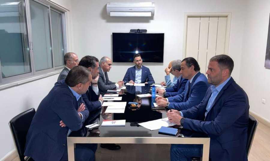 "اللقاء الديمقراطي": للتمديد لقيادتي الجيش وقوى الأمن