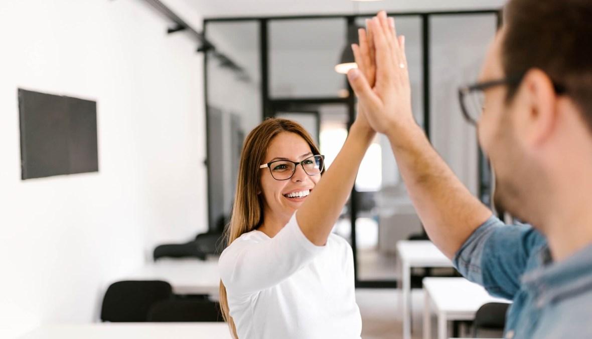 كيف تكتشفون الزّميل "السّام" في العمل؟