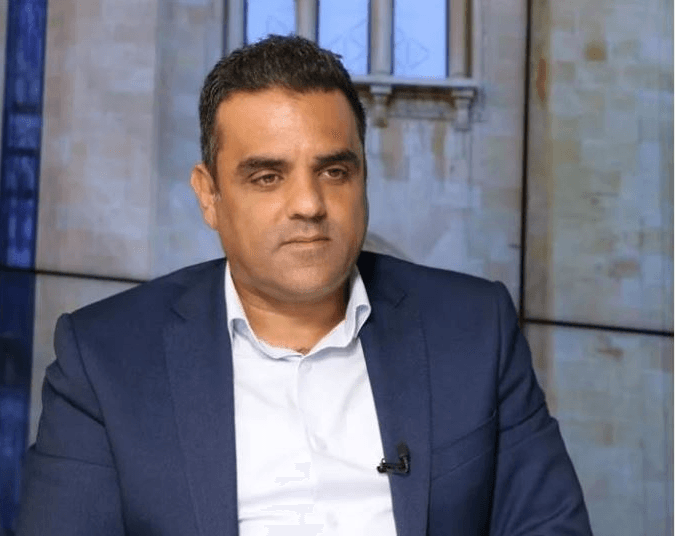 مارون: "التيار" يرفض التمديد لقائد الجيش