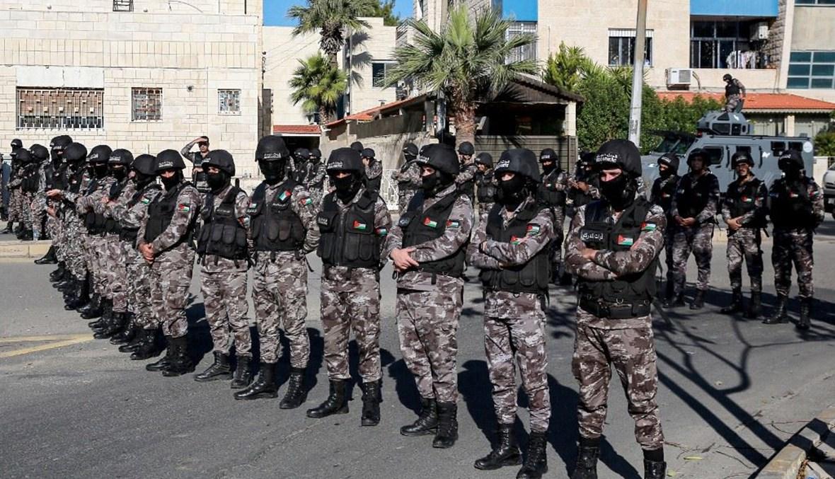الجيش الأردني: إصابات بين قوات حرس الحدود في اشتباكات مع مهرّبين على الحدود السورية