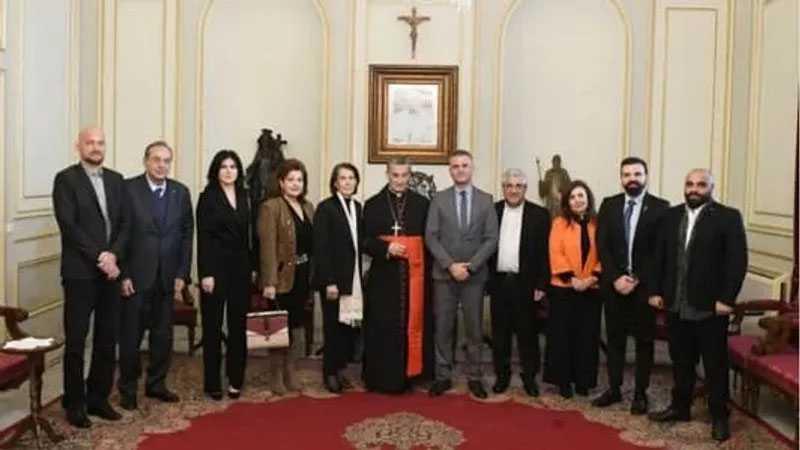  البطريرك الراعي يستقبل وفد طاولة حوار المجتمع المدني ومدير عام كازينو لبنان