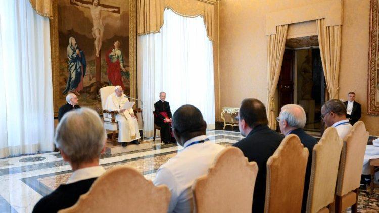 البابا فرنسيس: ليكُن حضوركم مصدر رجاء للذين تخدمونهم!