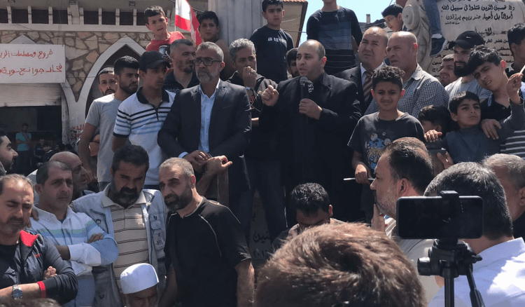 وقفة احتجاجية في ببنين العكارية رداً على الانتقادات