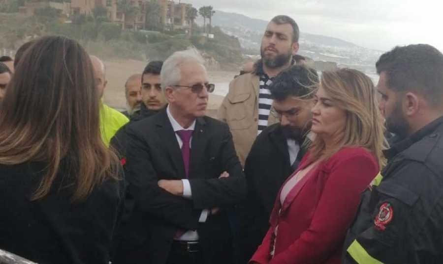 العثور على جثة أحد الشابين اللذين فقدا قبل يومين على شاطئ عمشيت