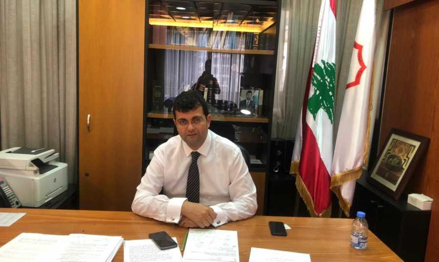 الدكتور جو سلوم: النازحون عبء على القطاع الصحي حان وقت عودتهم