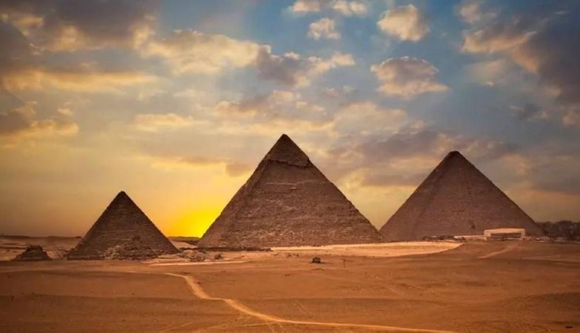 هل حل العلماء لغز الأهرامات؟