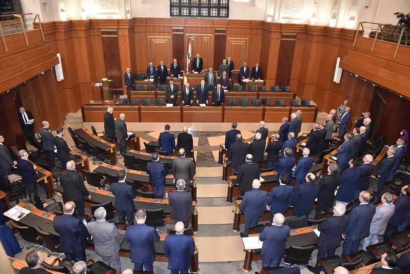 التوصية النيابية بشأن النازحين ملزمة للحكومة اعتباريا ومعنويا