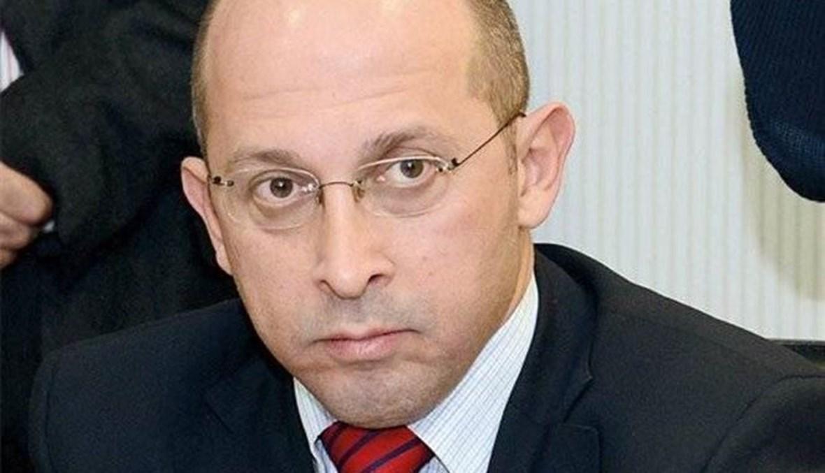 بعد لقاء آلان عون بـ"الخال" ماذا سيصدر عن مجلس الحكماء؟