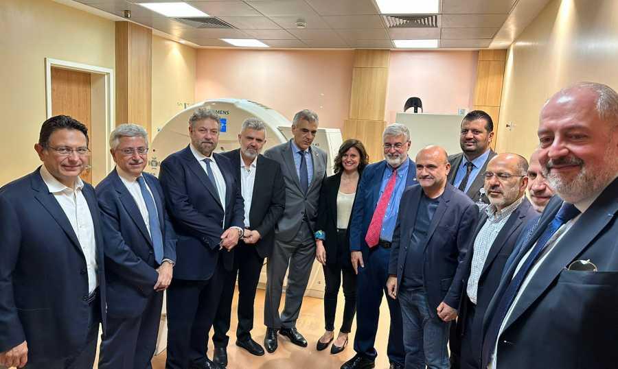 "الأميركيّة" تعود إلى جبل لبنان عبر "مركز كسروان الطبّي" وافرام: لا نريد أن نحيا من قلّة الموت