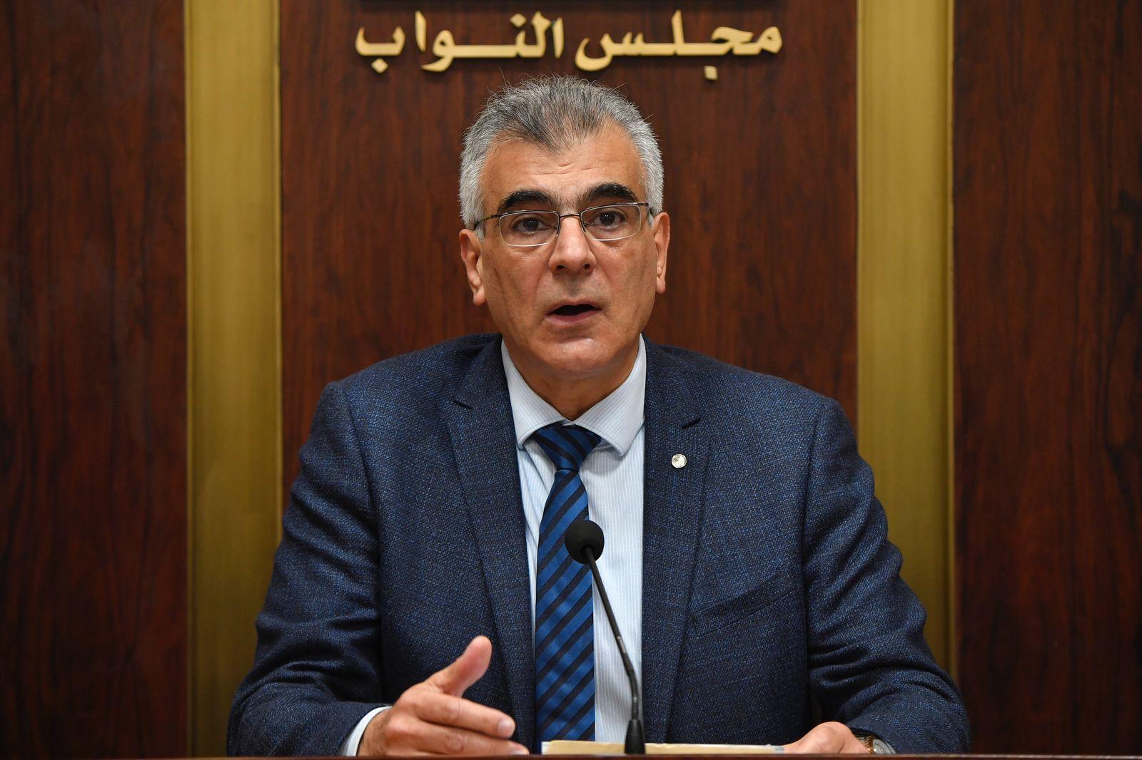 الصايغ: أطلب من المجلس الاعلى للدفاع بواسطة ميقاتي حسم موضوع ترحيل مواد معمل الذوق الخطرة قبل وقوع الواقعة