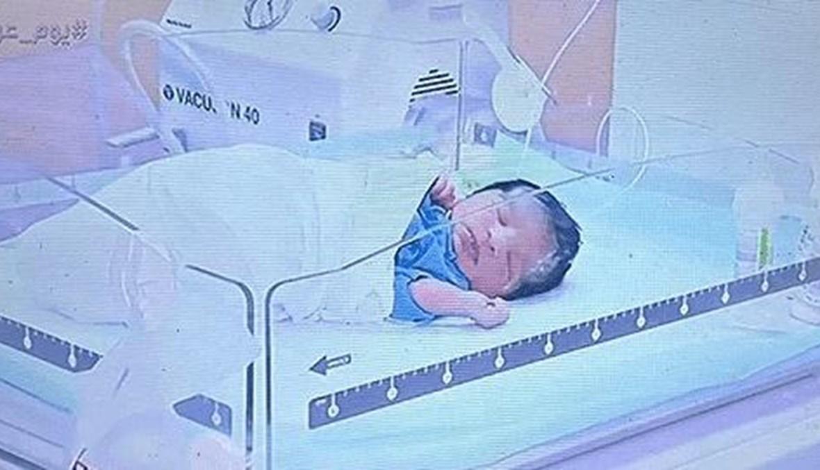 أمٌ باكستانية تنجب في مشعر عرفات... والطفل "إياد" بحالة جيّدة (فيديو)
