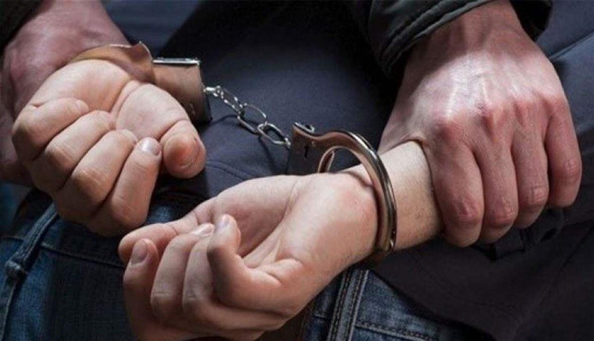شابّ يقتحم منزل امرأة سبعينيّة ويغتصبها