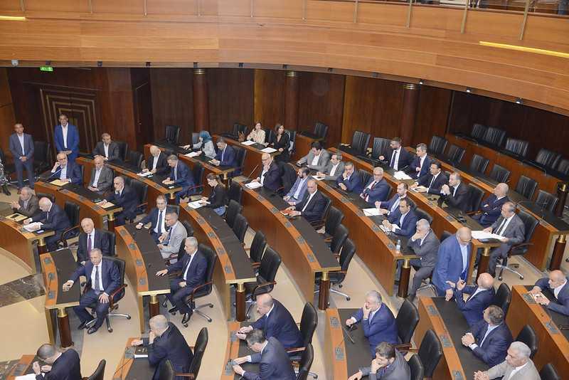 الدعوات لانتخابات نيابية مبكرة ليست الحل...الإشكالية في تعطيل النظام لا تركيبة المجلس