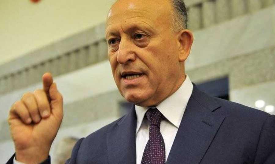 ريفي للمعارضة: لإعلان العصيان المدني