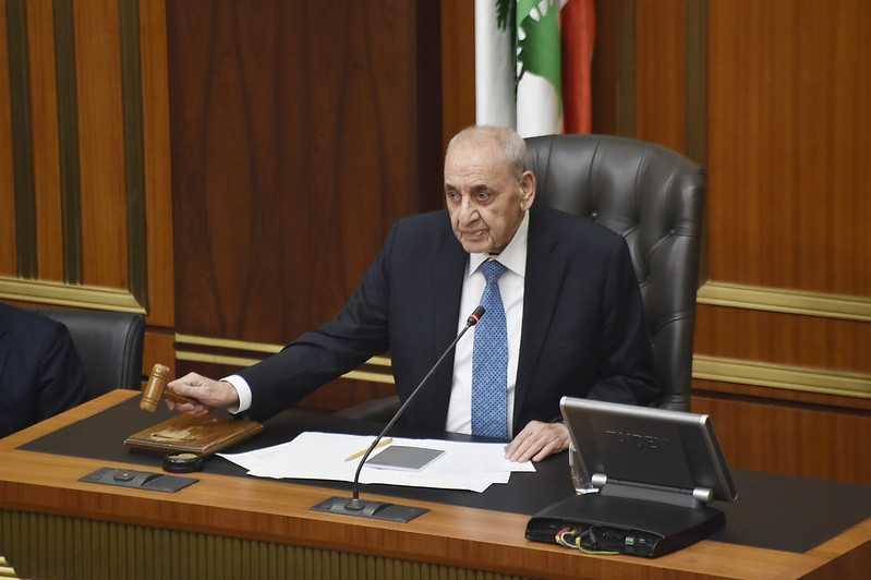 هل تلزم "العريضة" بري الدعوة لجلسة مناقشة الحرب؟