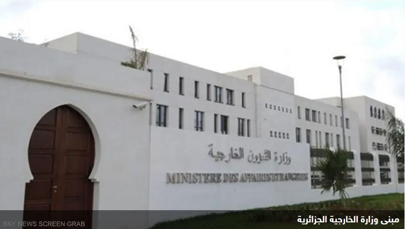 الجزائر تسحب سفيرها بفرنسا بعد دعم سيادة المغرب على الصحراء