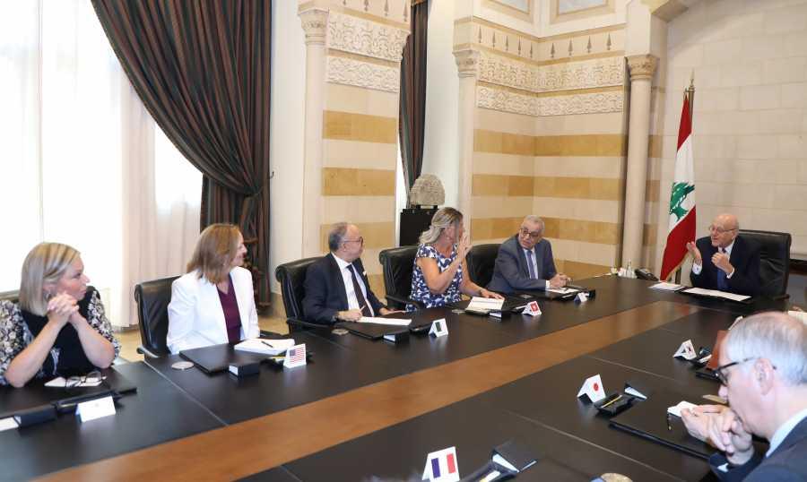 ميقاتي يلتقي سفراء الدول الخمس الدائمة العضوية في مجلس الامن.. وتشديد على تطبيق الـ1701
