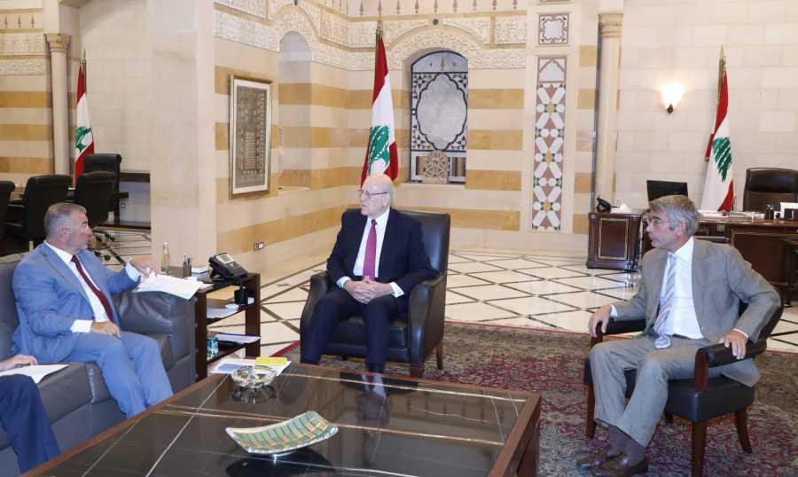 ميقاتي يبحث وفياض في برنامج البنك الدولي للطاقة المتجددة وتدعيم أنظمة كهرباء لبنان