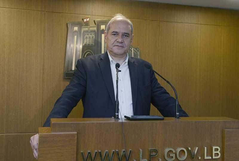 خلف: عدم الامتثال للدستور تصرف مخل بحق الشعب والوطن
