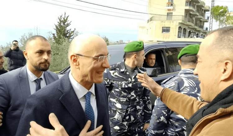 استقبال حاشد لوزير الداخلية احمد الحجار في بلدته شحيم