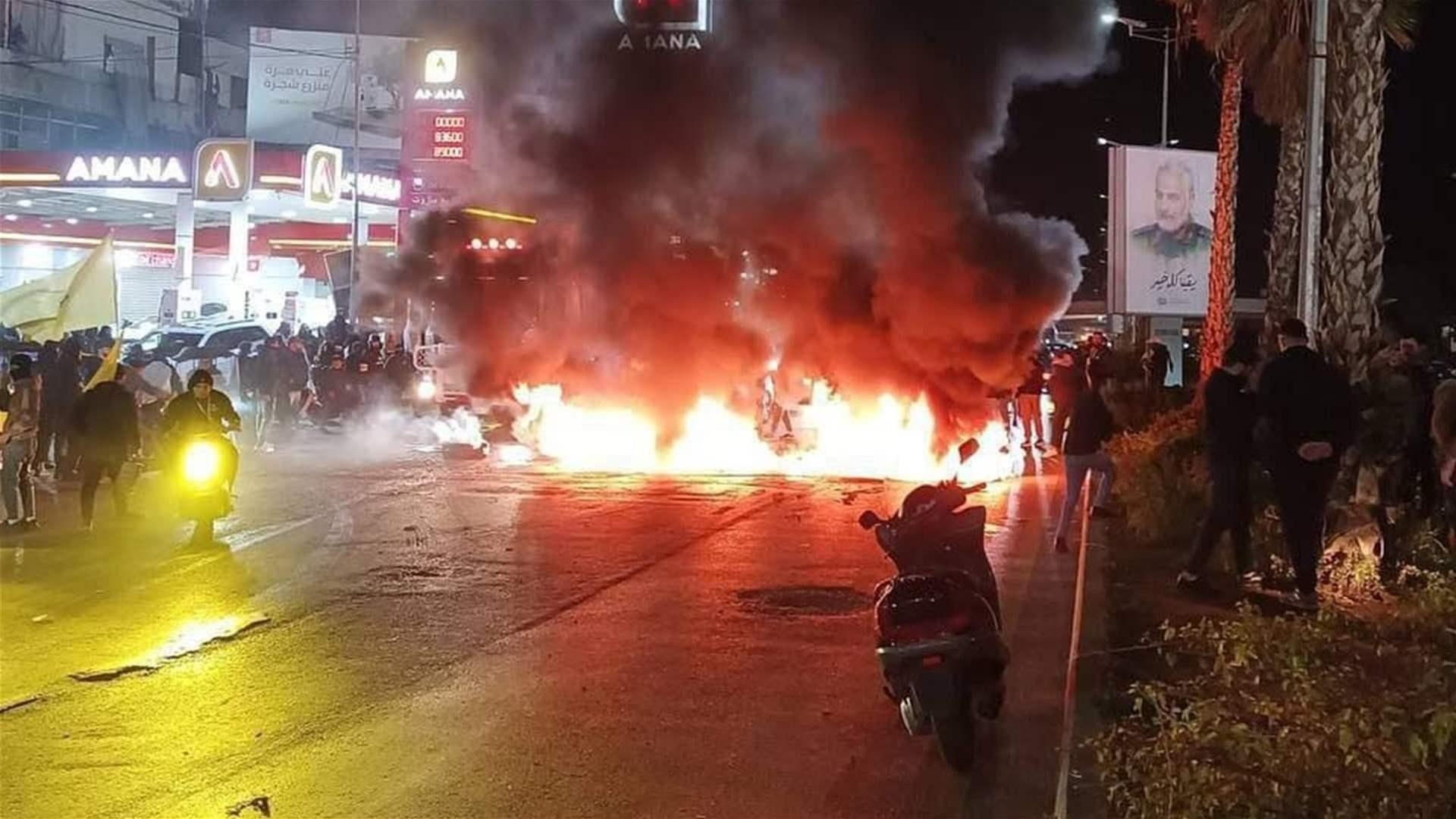 قطع طريق المطار بالإطارات المشتعلة والجيش يتدخل وحزب الله يطالب الحكومة بتحمل مسؤولياتها تجاه سيادة المطار