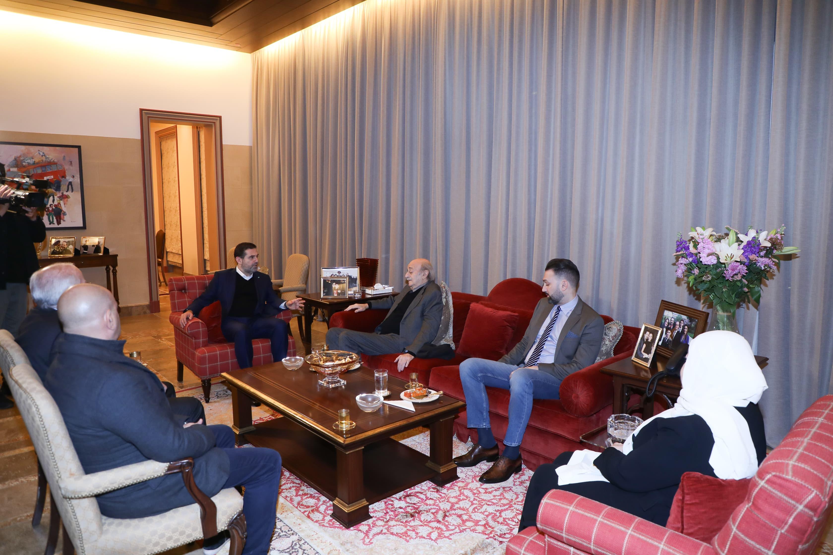 الحريري استقبل جنبلاط والحجار ومطر ولقاءات قريبة مرتقبة مع وفد من "القوات" ومن حزب الله