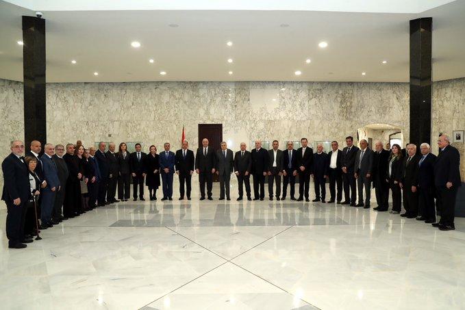الخماسية في بعبدا.. عون يتابع الانسحاب الاسرائيلي ويتحدث عن سلاح الحزب