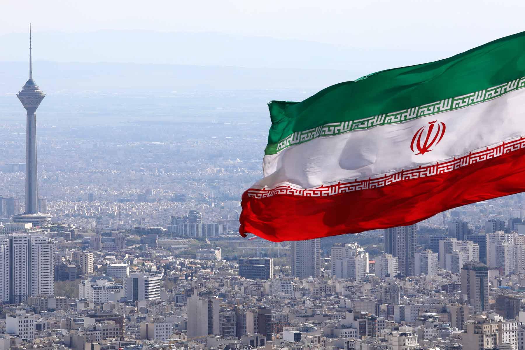 إيران ترفض تصريحات "سياسية وغير مهنية" لغروسي حول ملفها النووي