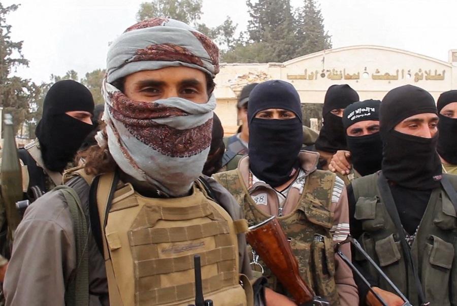 الجيش الأميركي يقتل قيادياً بارزاً بجماعة تابعة لتنظيم "القاعدة" في سوريا