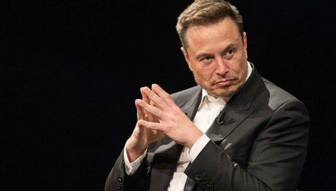 القبض على 9 في احتجاجات مناهضة لإيلون ماسك أمام مقر لتسلا في نيويورك احتجاجات تحمل شعار "إسقاط تسلا"