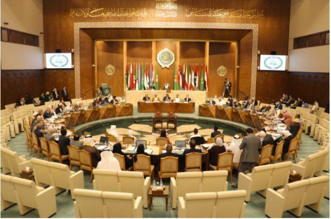 "البرلمان العربي": وقف إدخال المساعدات إلى غزة جريمة ضد الإنسانية
