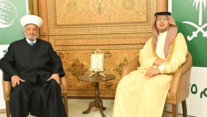 لقاء بين المفتي دريان والبخاري... مبادرة سعودية إنسانية للبنانيين في شهر رمضان