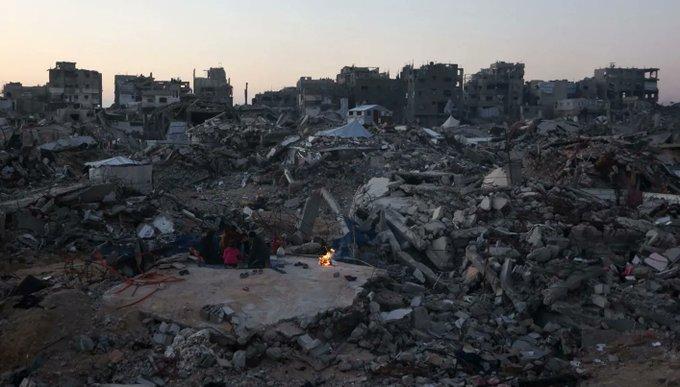 الجيش الإسرائيلي يستهدف مسلحين يزرعون متفجرات في غزة