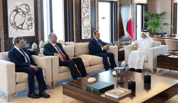 رئيس الحكومة القطرية عرض مستجدات الوضع اللبناني مع وفد من نواب كتلة "اللقاء النيابي المستقل"