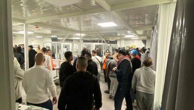 بسبب المفرقعات النارية... إصابة 4 أشخاص بإطلاق نار في طرابلس شمال لبنان