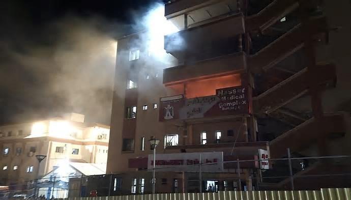 مقتل "عضو كبير" في حماس إثر غارة على مستشفى ناصر