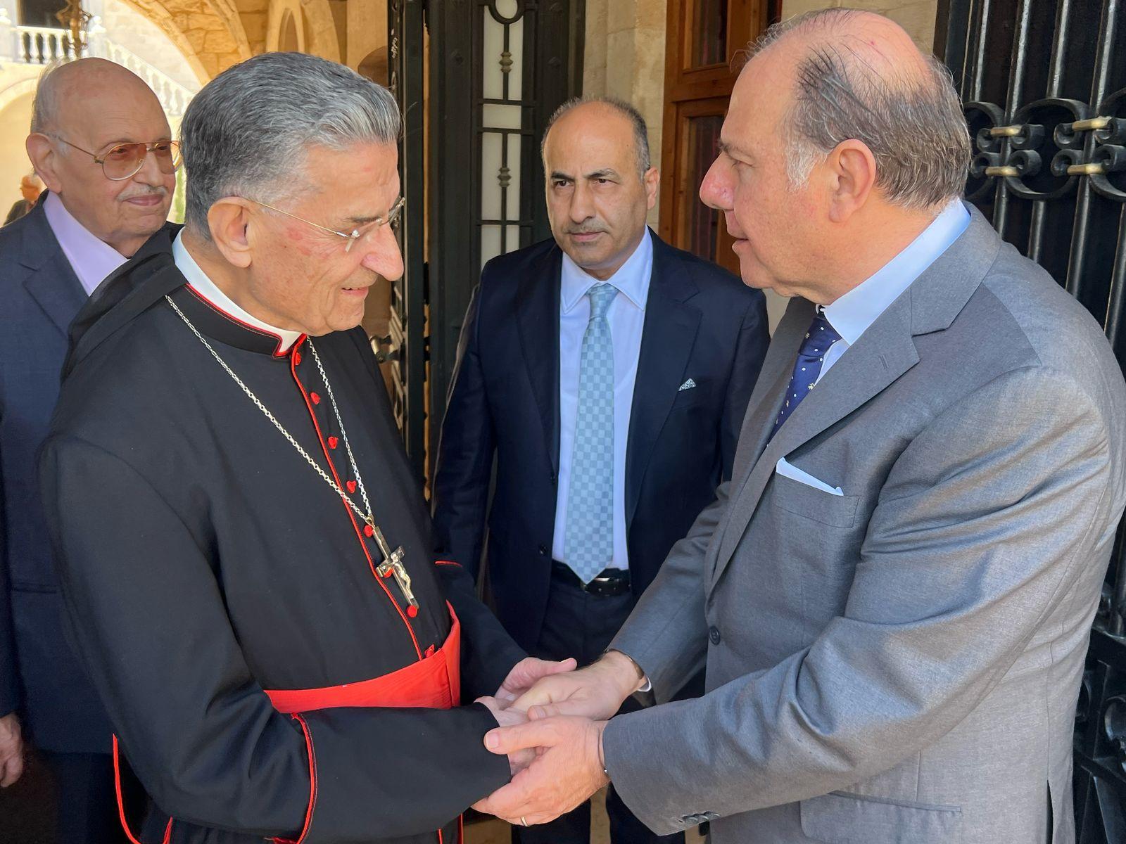 لقاء بين الراعي وحاكم مصرف لبنان في بكركي