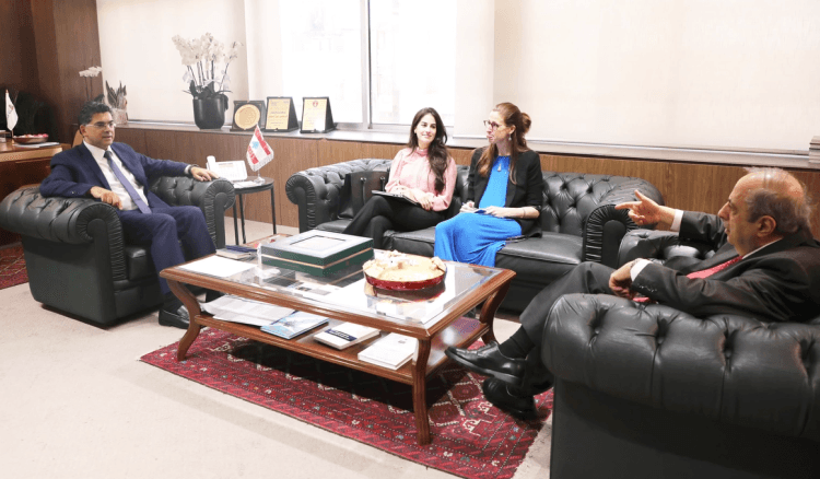 وزير الإعلام اطلع من وفد منظمة العفو الدولية على انتهاكات وثقتها بحقّ حرية الصحافيين