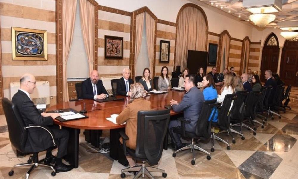 الحجار ترأس اجتماعا تحضيريا للإنتخابات البلدية وآخر مع جهاز امن المطار