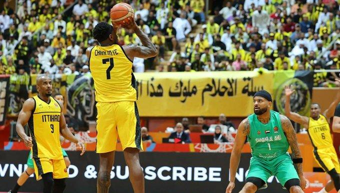 شباب الأهلي يُحلّق بلقب "وصل" من جدة إلى آسيا