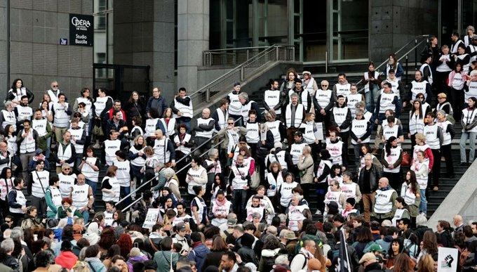 فرنسا... مئات المتظاهرين احتجاجاً على مقتل صحافيين في غزة