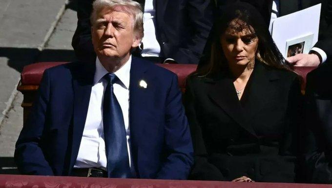 في جنازة البابا... وعد من ترامب لميلانيا  ترامب سأل زوجته "هل أخبره؟"